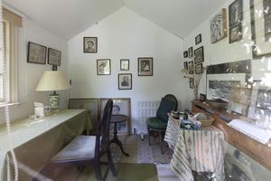 Garden Studio_- click for photo gallery